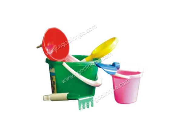 Đồ chơi dụng cụ chăm sóc cây