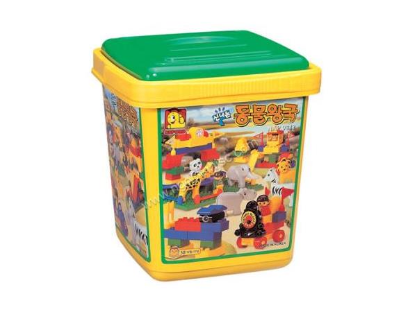 Bộ lắp ghép vườn thú nhỏ