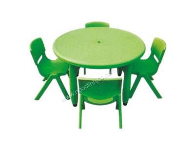 Bàn nhựa đúc nhập khẩu hình tròn